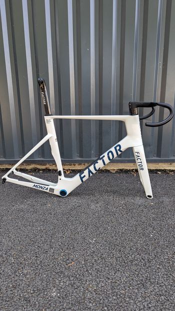 Factor MONZA - Standard package 2026 Frameset 2026 Route & Gravel d'occasion