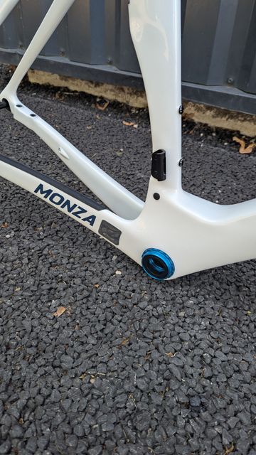 Used Factor MONZA - Standard package 2026 Frameset 2026 Road & Gravel, White — image 3 of 4