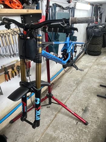 Gebrauchtes Mondraker SUMMUM CARBON R Mullet 2023 2023 Mountainbike, Blau, 29, 27.5 — Bild 3 von 4