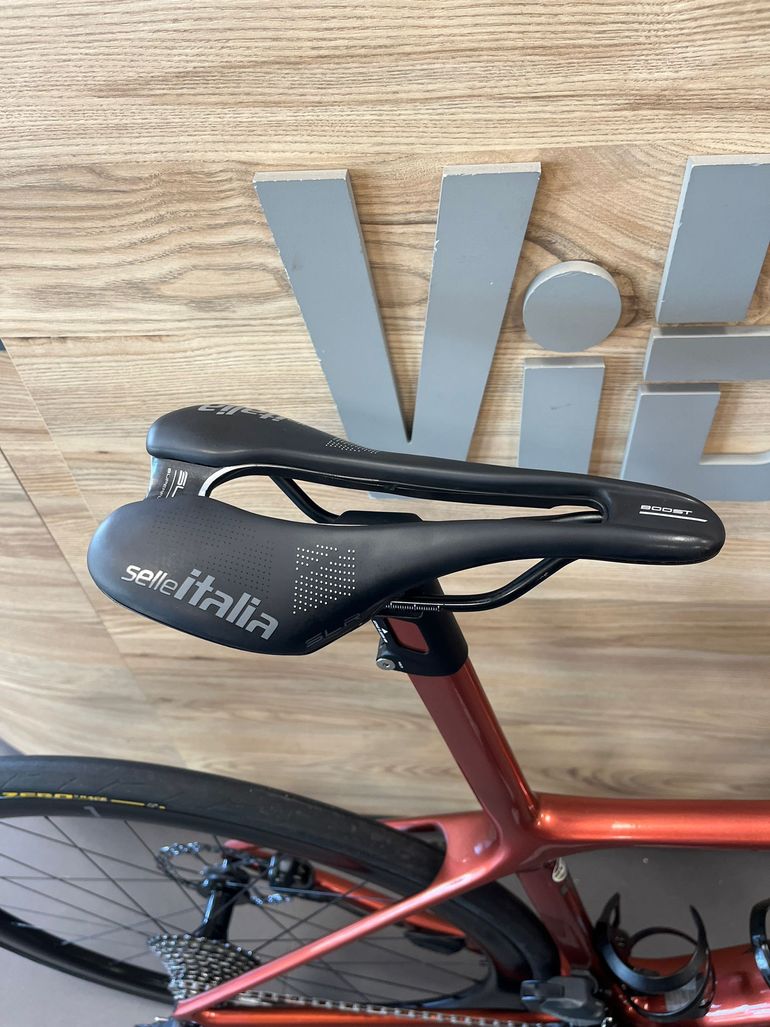 Used Giant TCR Advanced SL Disc 1 2022 2022 Road & Gravel, Red — image 5 of 12