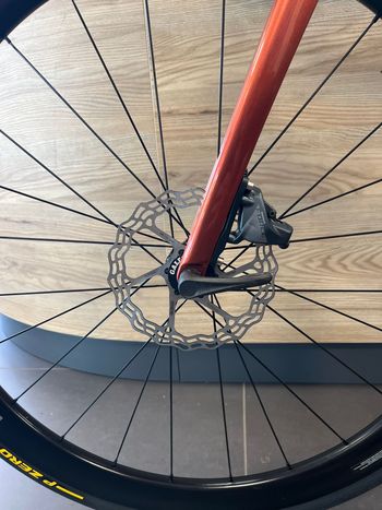 Used Giant TCR Advanced SL Disc 1 2022 2022 Road & Gravel, Red — image 8 of 12