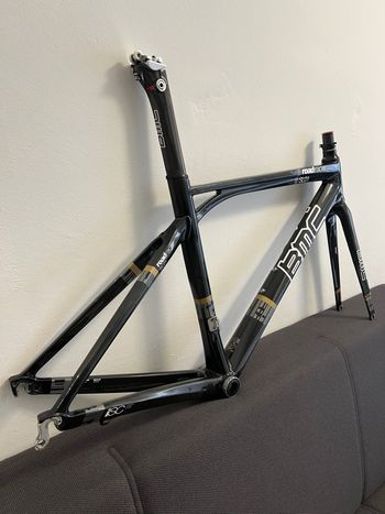Używany BMC Roadracer Frameset 2013 Road & Gravel — zdjęcie 6 z 16