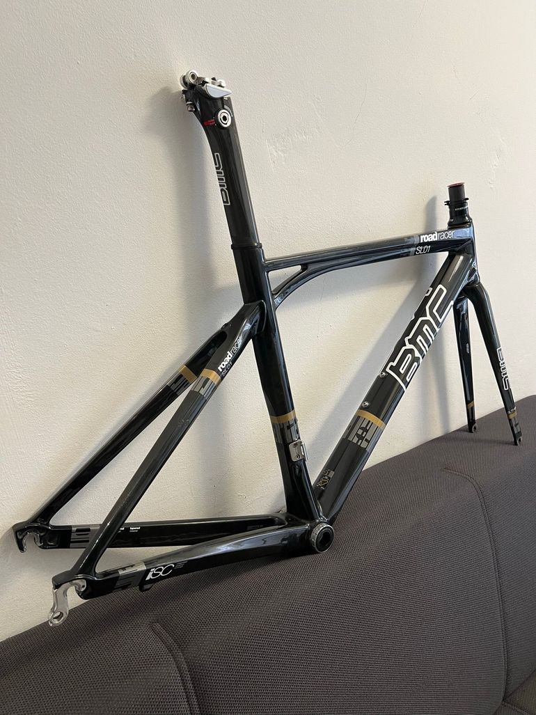 Używany BMC Roadracer Frameset 2013 Road & Gravel — zdjęcie 6 z 16