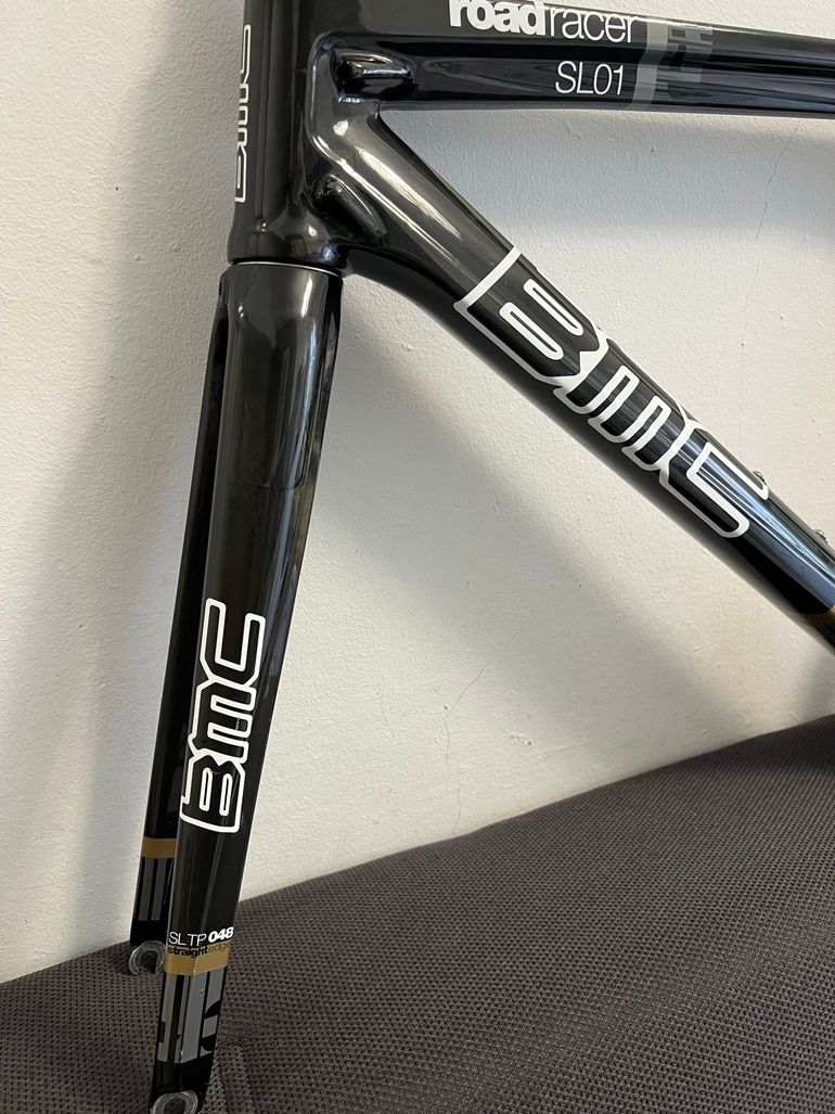 Używany BMC Roadracer Frameset 2013 Road & Gravel — zdjęcie 9 z 16