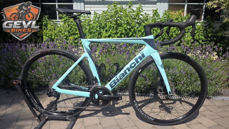 Bianchi Oltre Race 105 Di2 2025 2025 Road & Gravel de segunda mano, Verde — imagen 1 de 17