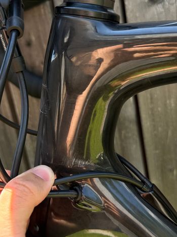 Używany Specialized Tarmac SL6 Sport 2021 2021 Road & Gravel — zdjęcie 4 z 7