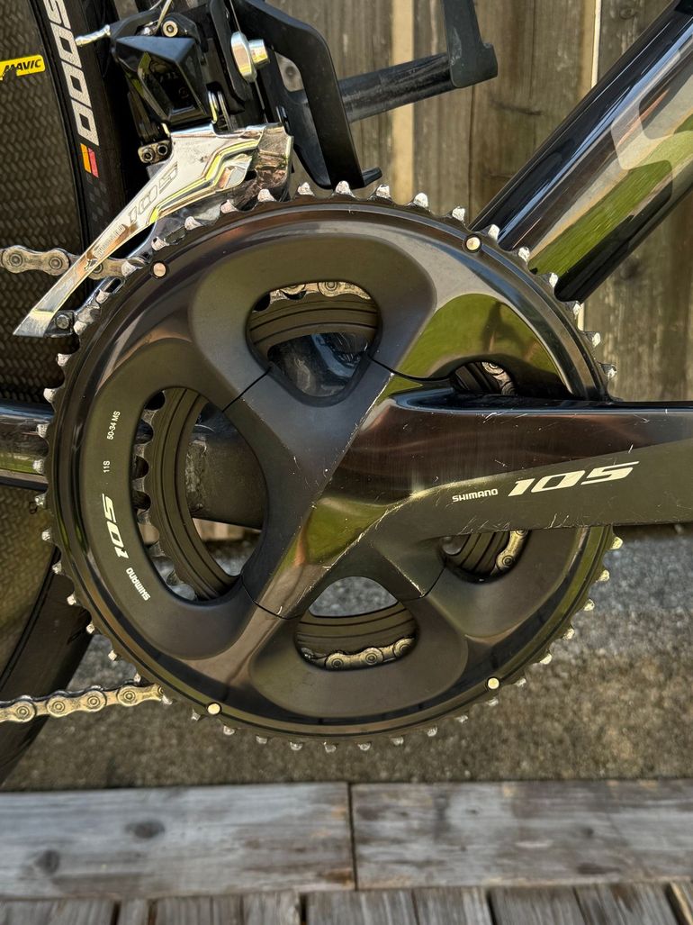 Używany Specialized Tarmac SL6 Sport 2021 2021 Road & Gravel — zdjęcie 5 z 7