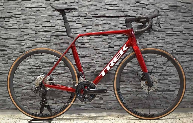 Używany Trek Madone SL 6 Gen 8 2025 2025 Road & Gravel — zdjęcie 3 z 3