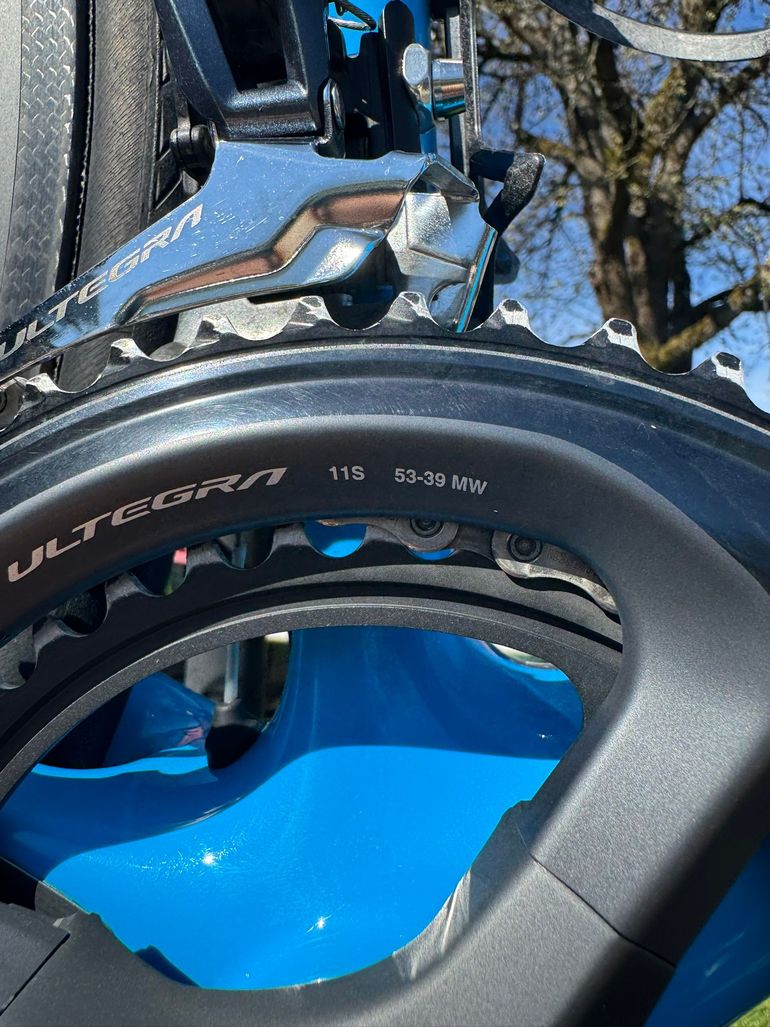 Canyon Ultimate CF SL 8 2021 2021 Road & Gravel de segunda mano, Azul — imagen 10 de 16