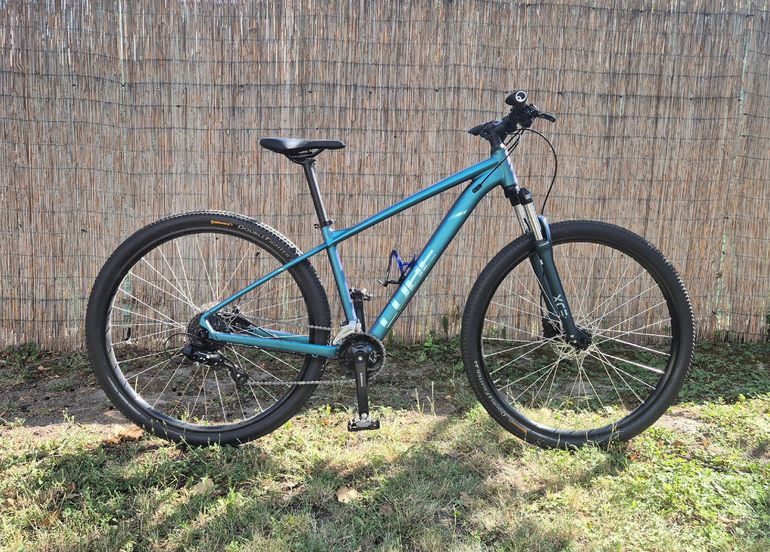 Used CUBE Aim Shimano Tourney 2025 Mountainbike, Blue — image 1 of 3