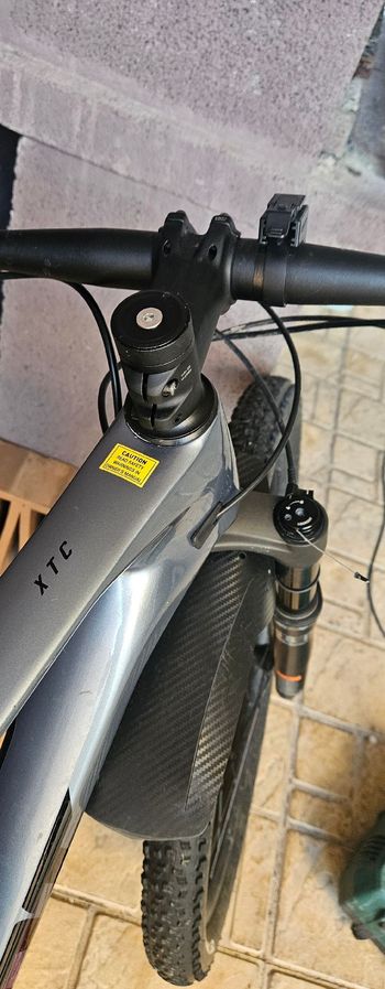 Używany Giant XTC Advanced SL 29 1 2023 2023 Mountainbike — zdjęcie 3 z 14