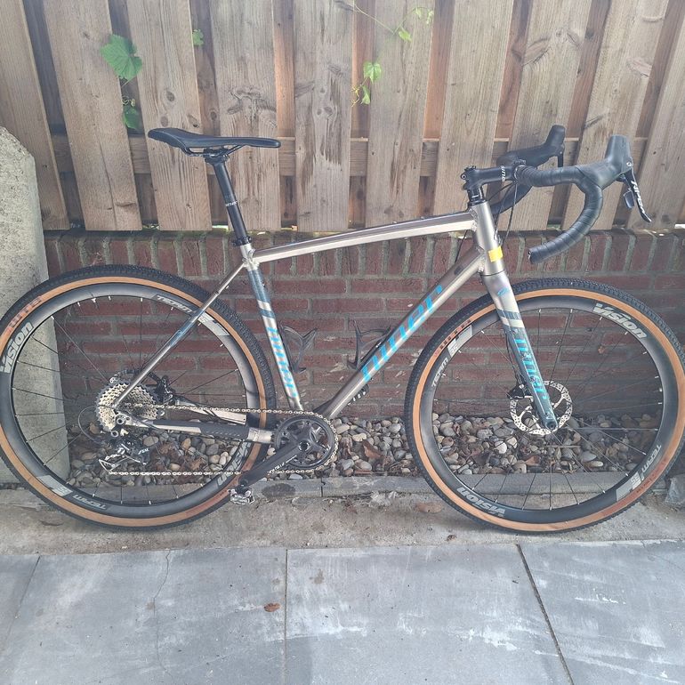 Używany Niner RLT 9 2-STAR SRAM APEX 1 2021 2021 Road & Gravel — zdjęcie 1 z 4