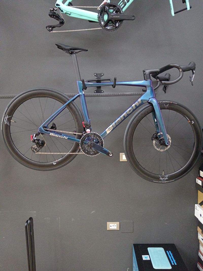 Gebrauchtes Bianchi Specialissima PRO FORCE AXS E1 2026 2026 Road & Gravel, Blau — Bild 1 von 4