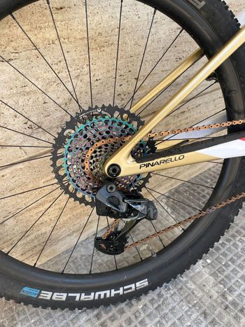 Used Pinarello Dogma SRAM XX1 Eagle AXS 2025 Mountainbike, White — image 4 of 8