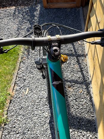 Gebrauchtes Merida ONE-FORTY 700 2023 2023 Mountainbike, Grün — Bild 11 von 15