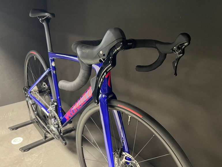 Specialized Tarmac SL7 Sport - Shimano 105 2025 2025 Road & Gravel de segunda mano, Azul — imagen 3 de 6