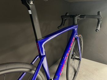 Specialized Tarmac SL7 Sport - Shimano 105 2025 2025 Road & Gravel de segunda mano, Azul — imagen 6 de 6