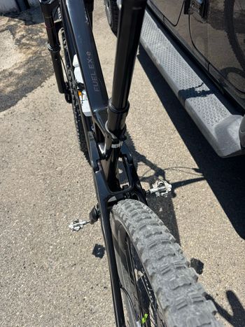 Gebrauchtes Trek Fuel EXe 9.8 2025 2025 Mountainbike, Schwarz, 29 — Bild 8 von 13