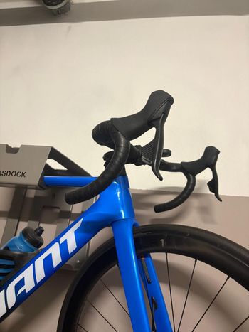 Używany Giant Propel Advanced Pro 0 2024 2024 Road & Gravel — zdjęcie 4 z 7