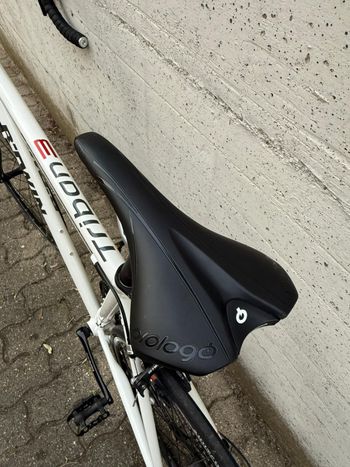 B’TWIN Bici Da Corsa Triban 3 Alluminio 2014 Road & Gravel d'occasion — image 4 sur 10