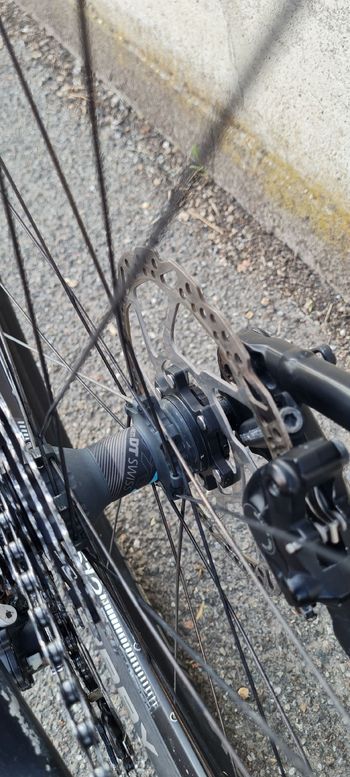Scott Genius 710 2017 2017 Mountainbike de segunda mano, Gris claro — imagen 5 de 9