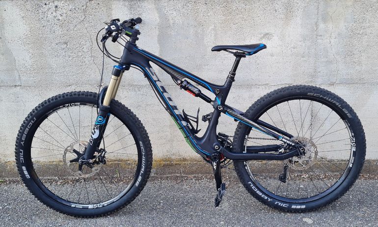 Scott Genius 710 2017 2017 Mountainbike de segunda mano, Gris claro — imagen 2 de 9