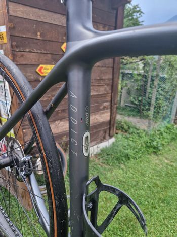 Scott Addict 10 disc carbon 2021 2021 Road & Gravel d'occasion — image 5 sur 5