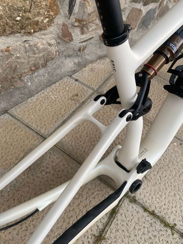 Used Specialized Epic 8 EVO Pro Frameset - FOX FLOAT Factory 2024 Frameset 2024 Mountainbike, White, 29 — image 6 of 22