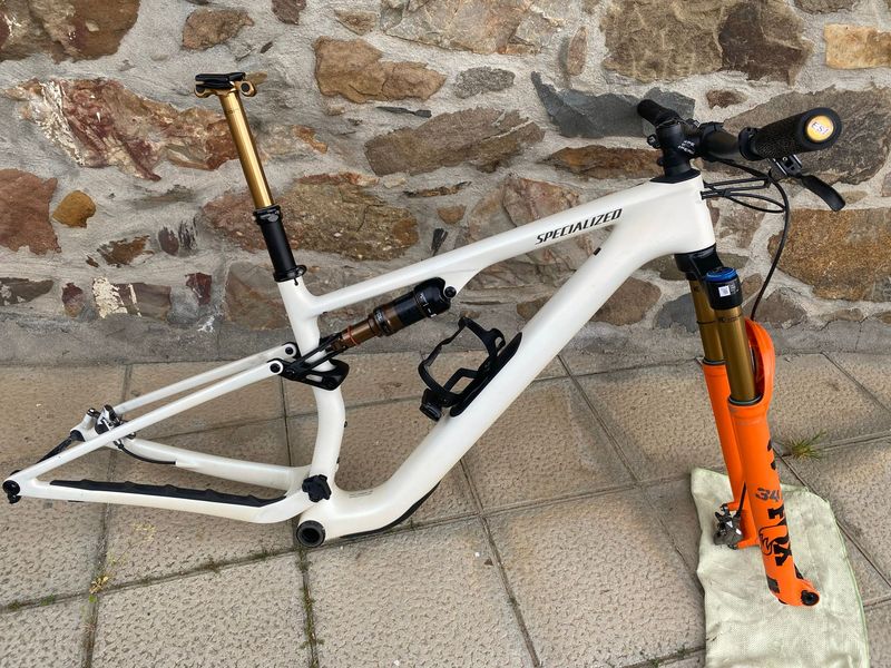 Tweedehands Specialized Epic 8 EVO Pro Frameset - FOX FLOAT Factory 2024 Frameset 2024 MTB