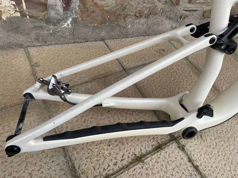Specialized Epic 8 EVO Pro Frameset - FOX FLOAT Factory 2024 Frameset 2024 Mountainbike d'occasion — image 5 sur 22