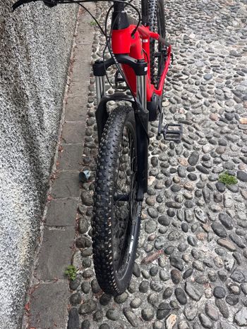 Gebrauchtes Trek Powerfly 4 2020 2020 Mountainbike, Rot, 27.5, 29 — Bild 2 von 3