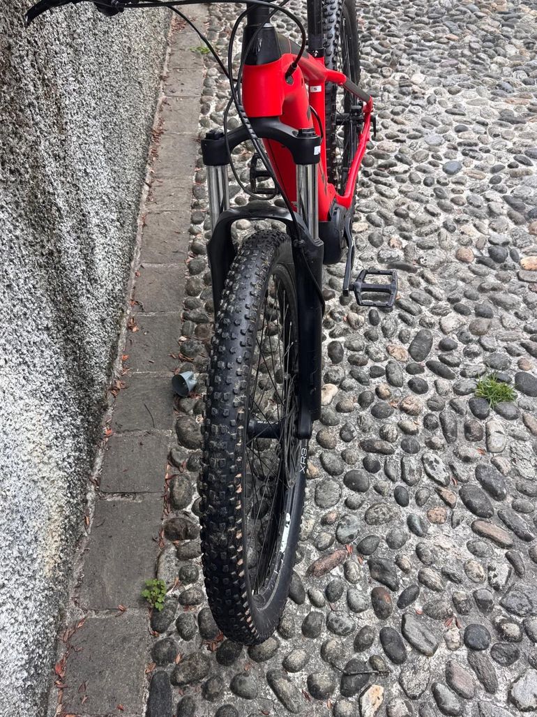 Gebrauchtes Trek Powerfly 4 2020 2020 Mountainbike, Rot, 27.5, 29 — Bild 2 von 3