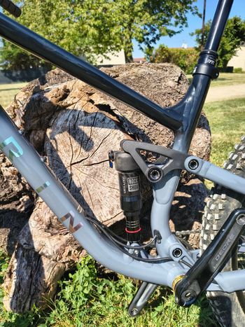 Tweedehands Marin Rift Shimano Deore 2026 Mountainbike — afbeelding 6 van 12