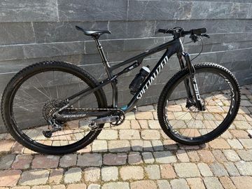 Used Specialized Epic EVO Expert 2023 2023 Mountainbike, Black, 29 — image 2 of 15