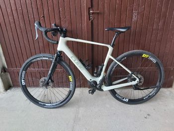 CUBE NUROAD HYBRID C:62, SLX 400X 2026 2026 Road & Gravel d'occasion — image 2 sur 5