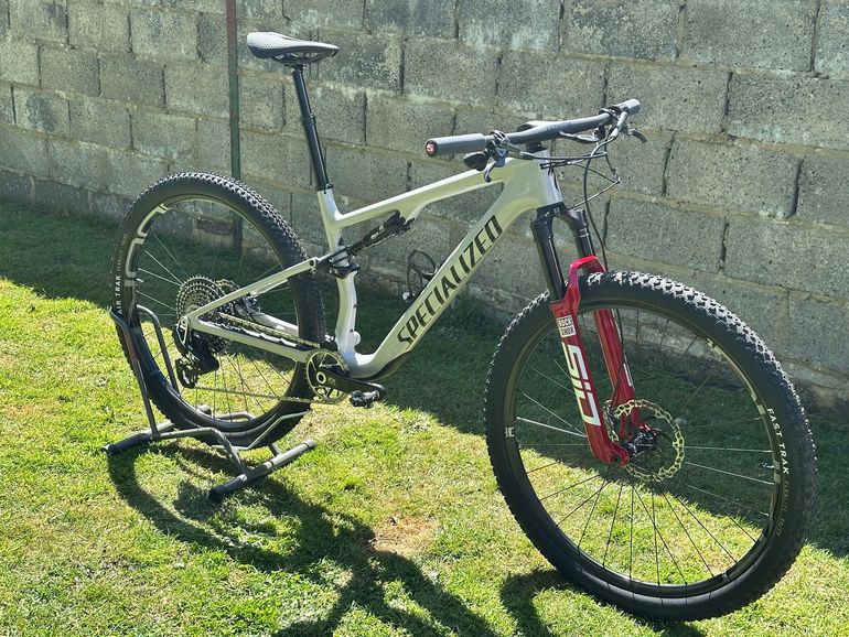 Używany Specialized Epic 8 Expert 2026 2026 Mountainbike — zdjęcie 2 z 8