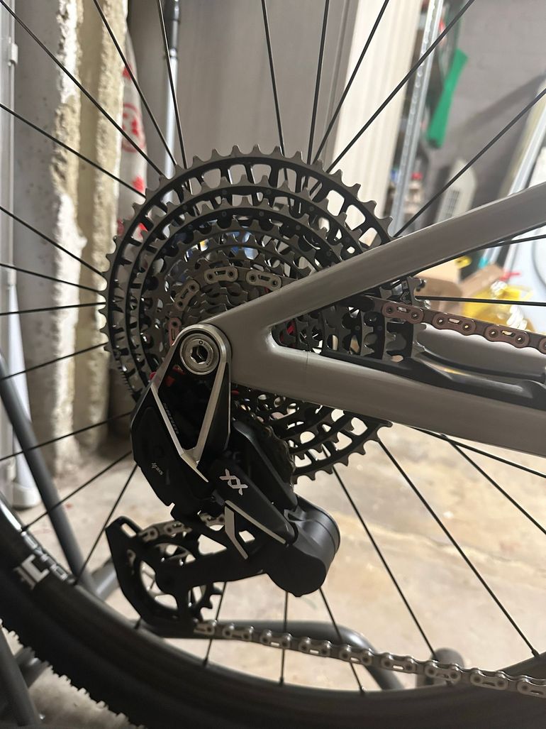 Używany Specialized Epic 8 Expert 2026 2026 Mountainbike — zdjęcie 3 z 8
