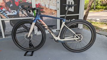 Used BMC Kaius 01 ONE 2027 2027 Road & Gravel, White — image 2 of 9