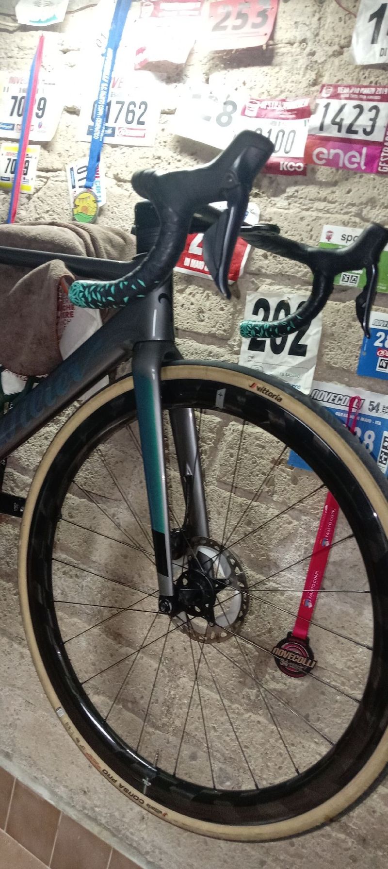 Used Wilier Filante Shimano Ultegra Di2 2024 Road & Gravel, Light Gray — image 11 of 14