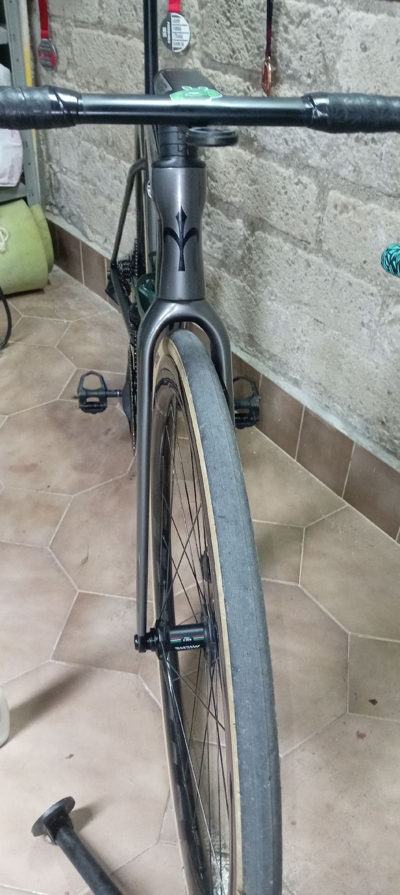Used Wilier Filante Shimano Ultegra Di2 2024 Road & Gravel, Light Gray — image 4 of 14