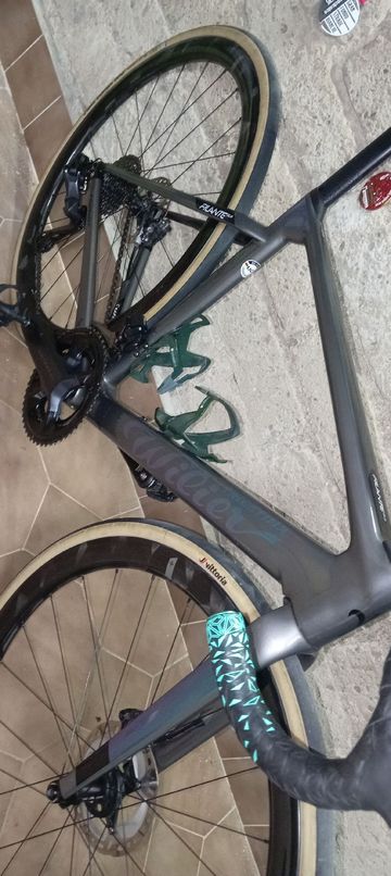 Used Wilier Filante Shimano Ultegra Di2 2024 Road & Gravel, Light Gray — image 2 of 14