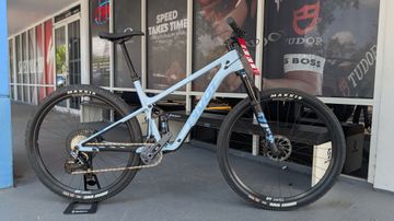 Used Pivot MACH 4 SL Ride GX Eagle Transmission 2025 2025 MTB