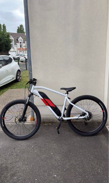ROCKRIDER 27.5" Semi-Rigid Electric Mountain Bike E-ST 100 2024 2024 MTB usato