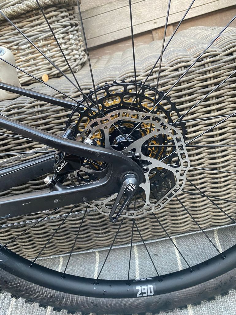 Gebrauchtes Trek Supercaliber 9.8 2023 2023 Mountainbike, Schwarz, 29 — Bild 8 von 15