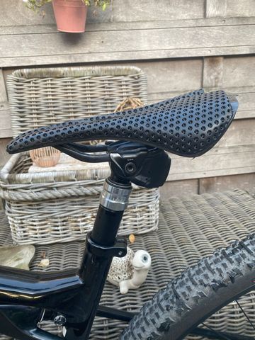 Used Trek Supercaliber 9.8 2023 2023 Mountainbike, Black, 29 — image 6 of 15