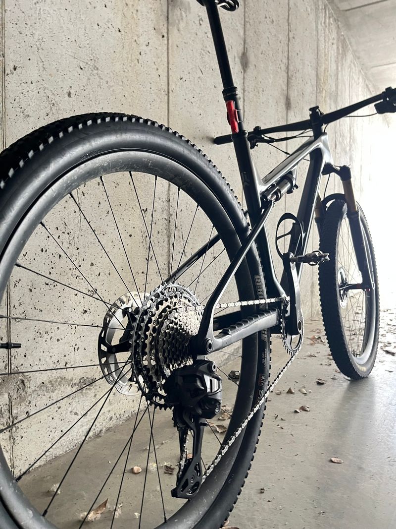 Käytetty ARC8 Evolve FS XT 2023 2023 MTB