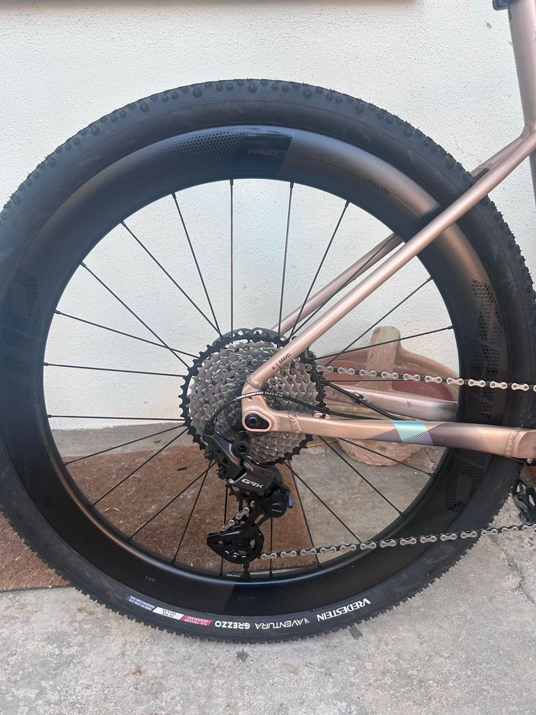 Używany Bergamont Grandurance 20 2026 2026 Road & Gravel — zdjęcie 2 z 9