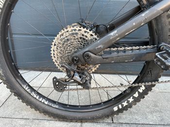 Used Canyon Spectral Cf 8 2023 2023 Mountainbike, Black — image 5 of 8