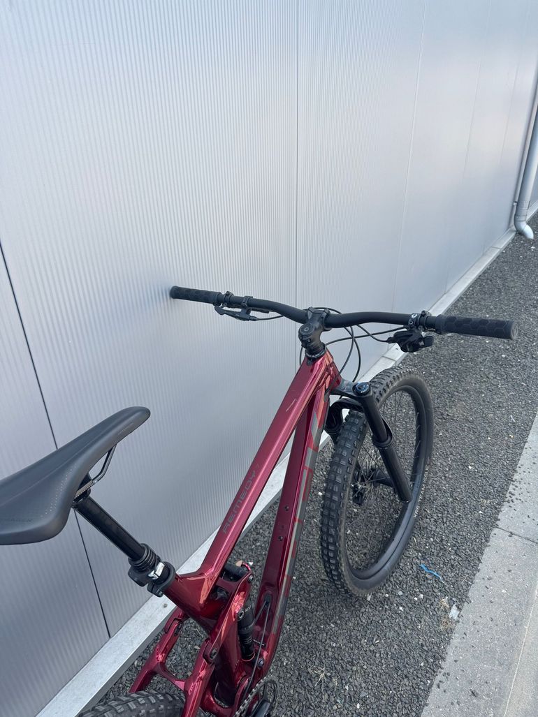 Używany Trek Remedy 7 2022 2022 Mountainbike — zdjęcie 4 z 4