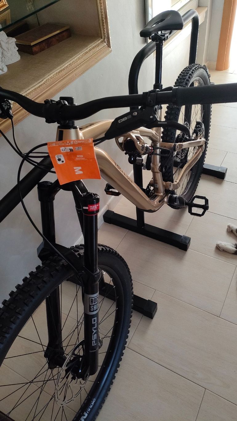 Gebrauchtes ROCKRIDER All Mountain Bike Feel 700 LT Aluminium Frame 2025 2025 Mountainbike, Orange, other — Bild 4 von 9